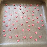 #做饭吧！亲爱的#爱心满满——爱心蓝莓卷的做法图解6