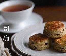 教你做好吃的英式茶点-香蕉巧克力司康的做法