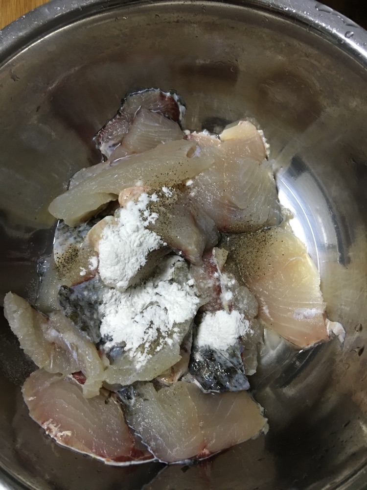 酸菜鱼的做法图解3