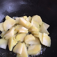 青椒炒土豆片的做法图解3