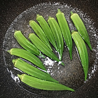 蒜油秋葵的做法图解3