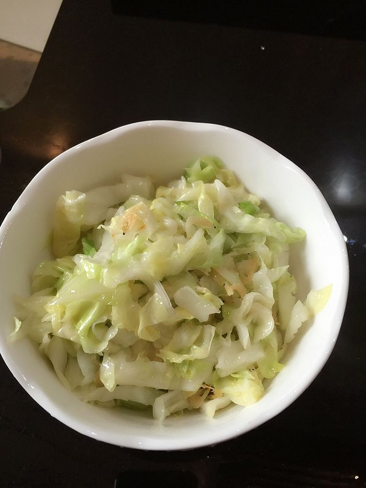 虾皮圆白菜（包菜）的做法