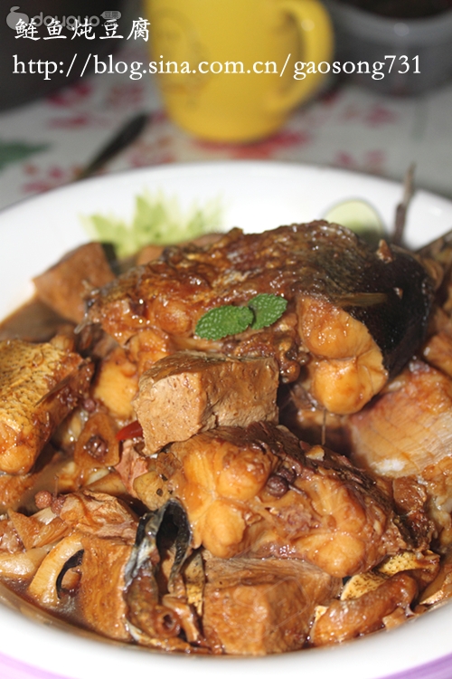家常菜味美---鲢鱼炖豆腐