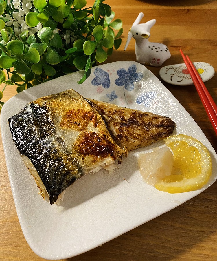 日式《盐烤鲭鱼》的做法