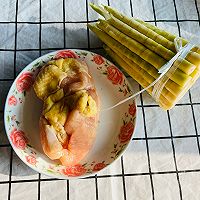 #肉食主义#笋子烧鸡的做法图解1
