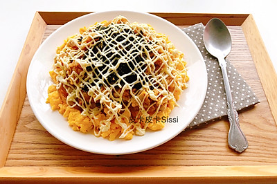 韩国炸鸡蛋黄酱盖饭