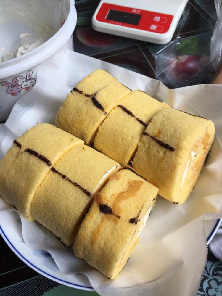 芒果蛋糕卷的做法