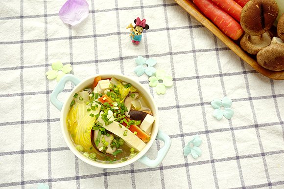 三丝白菜豆腐汤