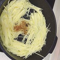 土豆丝炒粉条的做法图解4