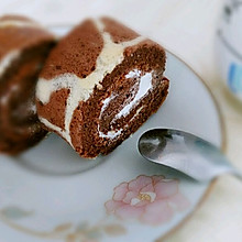 长颈鹿花纹奶油蛋糕卷