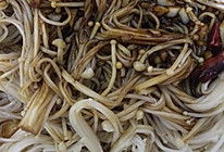 白灼金针菇的做法
