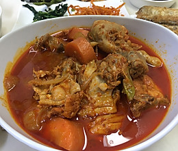 韩式土豆炖辣鸡块的做法