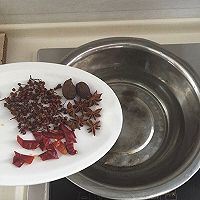 泡椒凤爪的做法图解2