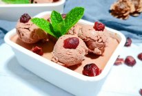 #莓语健康日记#蔓越莓巧克力冰淇淋球的做法