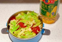 #万物生长 营养尝鲜#腊肠炒菜花的做法