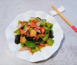 #唯有美食最粽要#青椒炒五花肉的做法