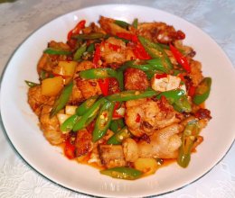 尖椒辣子鸡的做法