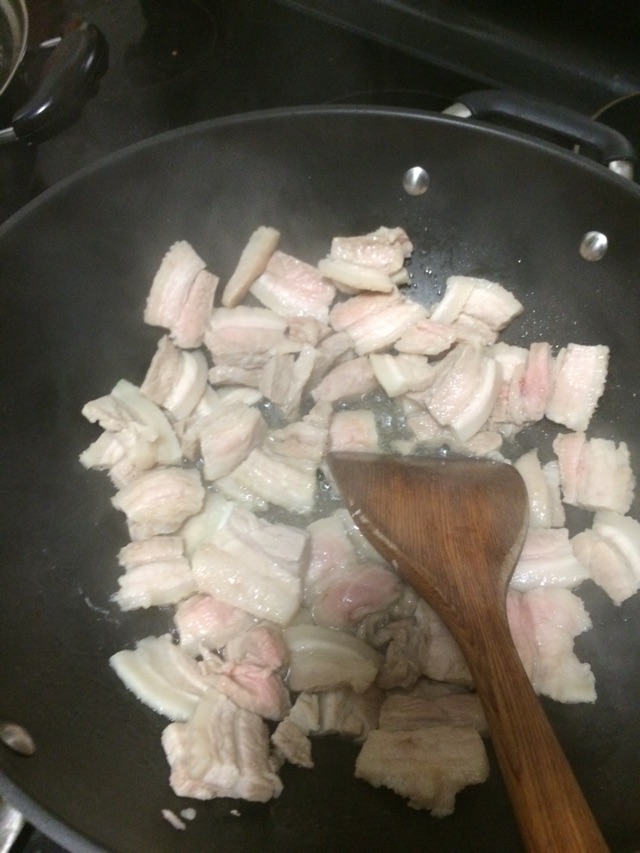 青椒回锅肉的做法图解1