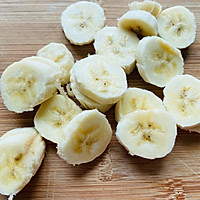 营养美味❗️老少皆宜‼️牛奶燕麦粥的做法图解2