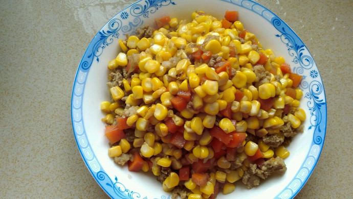 彩丁肉末玉米粒