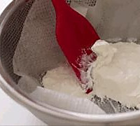 空气感酸奶蛋糕，风靡全球的单品的做法图解2