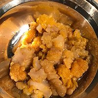 桃胶雪莲子金耳的做法图解5