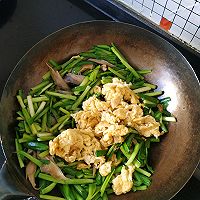 韭菜平菇炒鸡蛋的做法图解10
