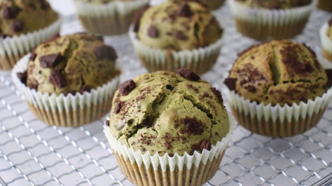 拌一拌就成功｜抹茶奥利奥麦芬蛋糕的做法