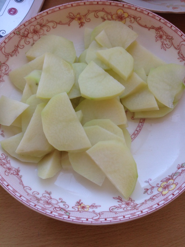 大白菜炖豆腐的做法图解1