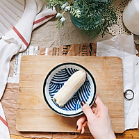 『非主流甜品』冷冻香蕉拌奶粉的做法图解2