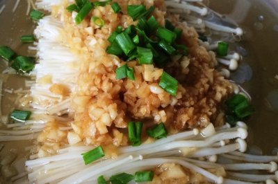 蒜蓉金针菇单身狗屌丝菜