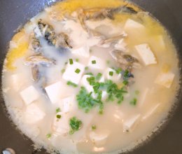 汪刺鱼奶白豆腐汤的做法