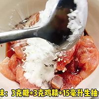 #最是家乡味 冬至大如年# 贡菜炒肉丝的做法图解1