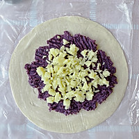 烘焙小白快手烤箱美食～爆浆拉丝紫薯芝士饼的做法图解3