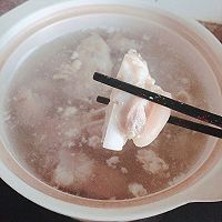 北乳猪蹄的做法图解2