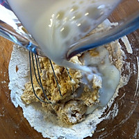 煎薄饼的做法图解3