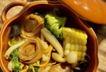 #花式炖煮不停歇#鲜掉眉毛的鲍鱼杂蔬汤的做法
