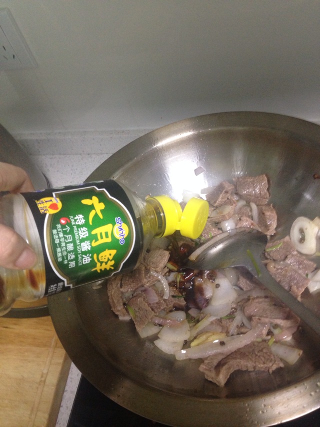 红烧麻辣牛肉的做法图解5