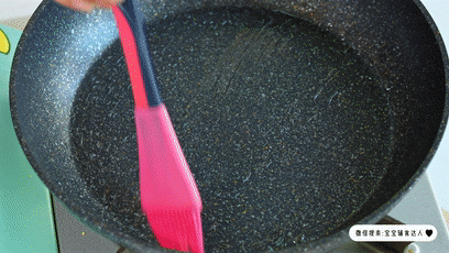 菠菜鸡肉卷饼【宝宝辅食】的做法图解3