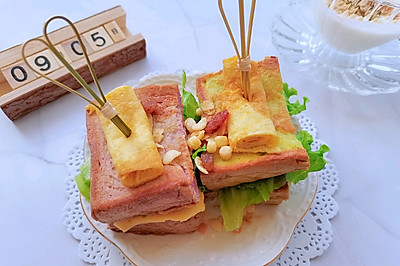 吐司的N种吃法·优酸乳三明治