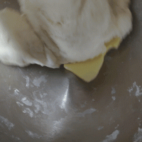 #丘比小能手料理课堂#土豆玉米沙拉包的做法图解2