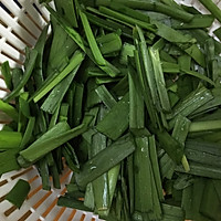 韭菜炒蛋的做法图解1
