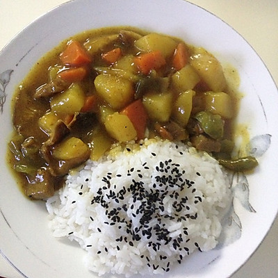 牛肉咖喱饭