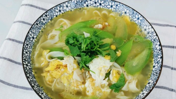 丝瓜鸡蛋面