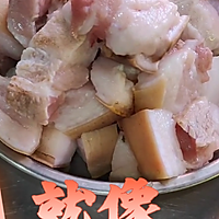 砂锅黄豆红烧肉的做法图解1