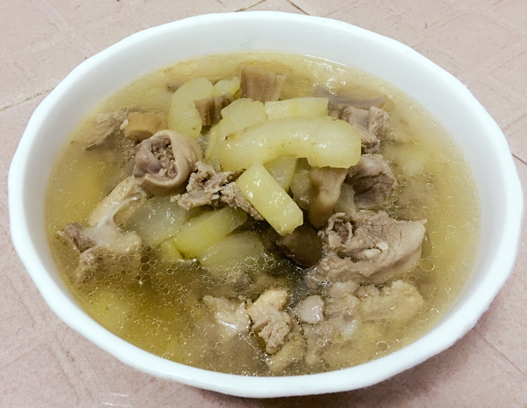 甜瓜鸭肉清汤的做法