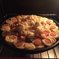 重芝士芝心培根披萨#美的FUN烤箱，焙有FUN儿#的做法图解12