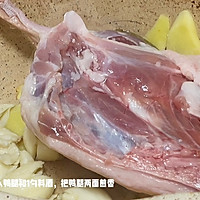 #一勺葱伴侣，成就招牌美味#0盐添加酱香鸭腿，轻松调味不用愁的做法图解2