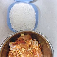 外酥里嫩，嫩到流汁的大鸡腿子的做法图解6