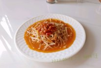 葱菇番茄炖肉酱的做法